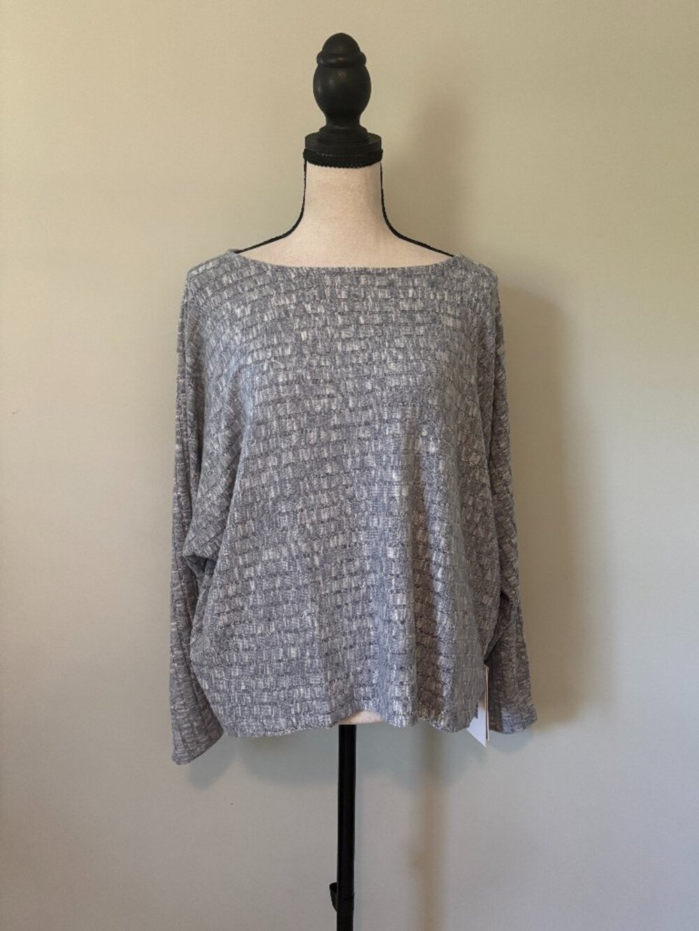 Calme by Johnny Was Grey Dolman Knit Top Large - NWT